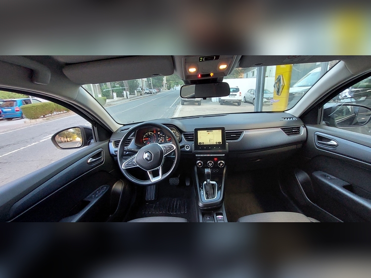 Renault Arkana 1.3 TCE 140CV foto 9
